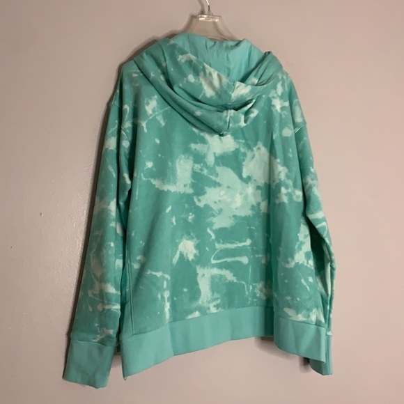 Nike Revolution Standard Issue Mint Tie-dye Seasonal PO Hoody large new w tags - Picture 8 of 10